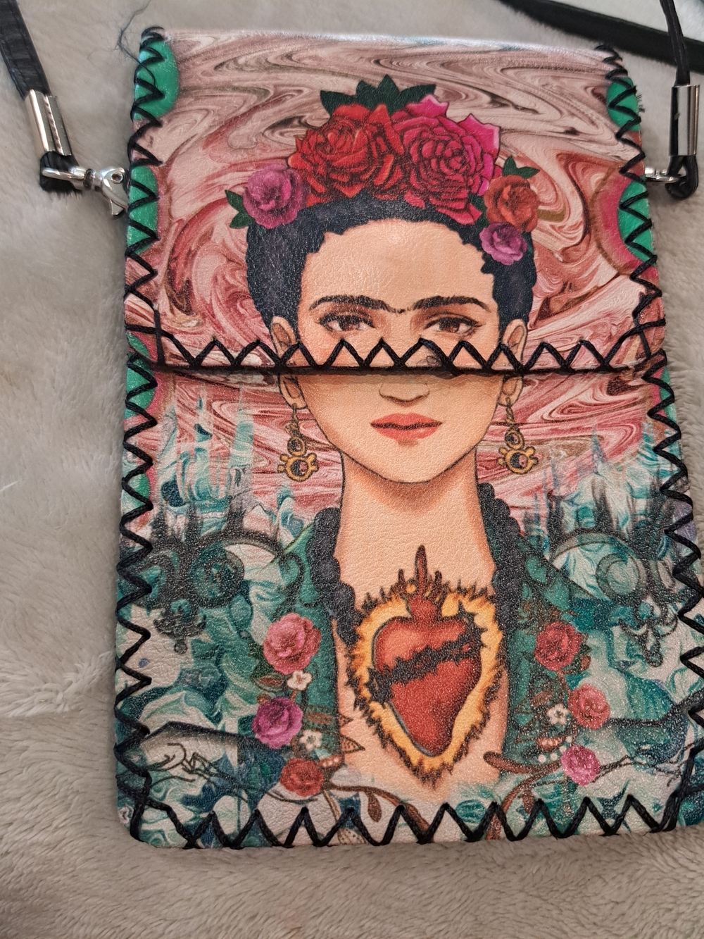 Frida Kahlo Portrait Open Heart Faux Leather Pouch Cross Body Shopper Top Close